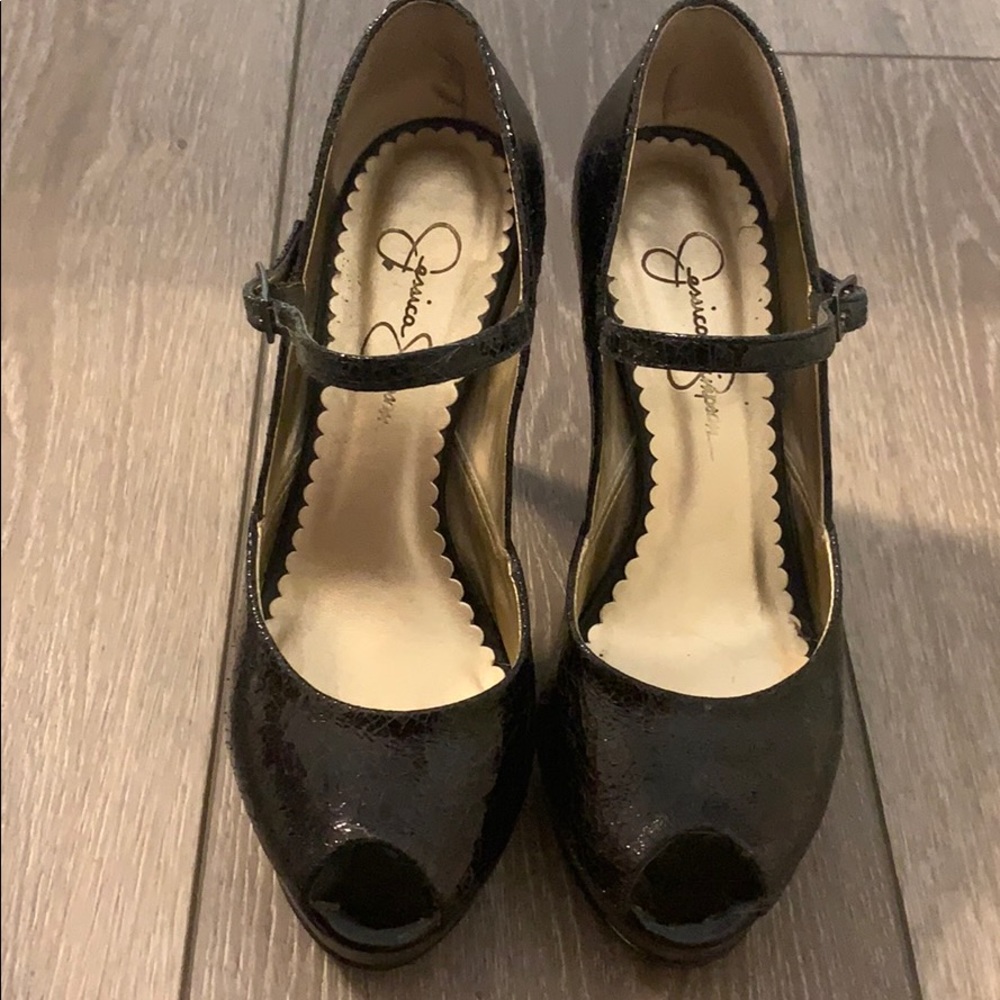 • Jessica Simpson • peep toe heels